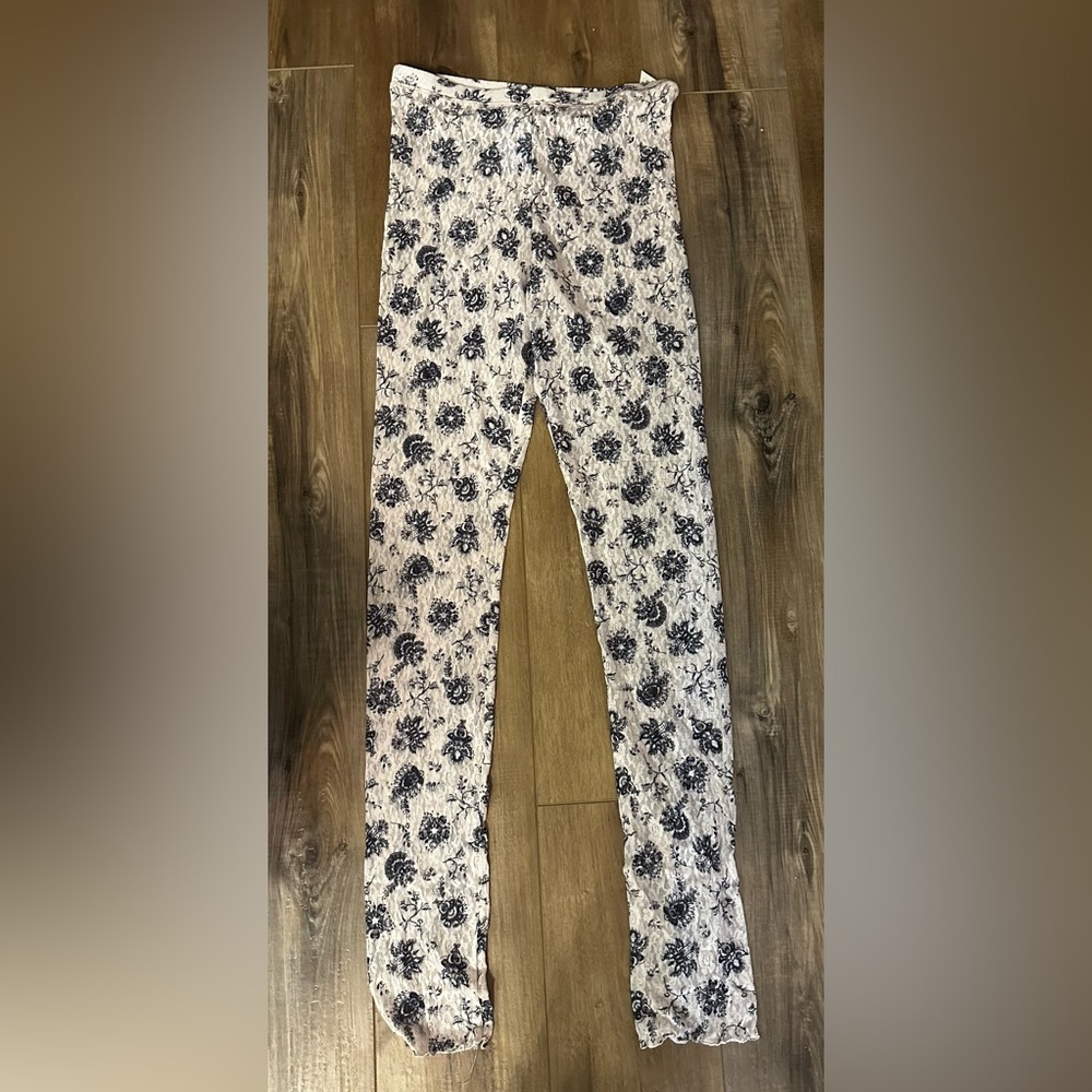Free People Layered in Lace Legging Ivory Combo Size Large NWT FP‎
